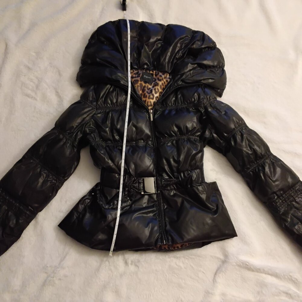 Brand Express. Thing winter coat. Material 100% polyester.